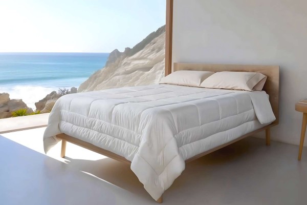Sleep & Beyond Comforter